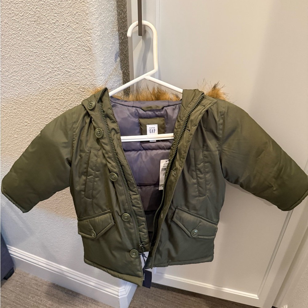 GAP Olive Green Puffer Jacket with Faux Fur Trim New with Tags